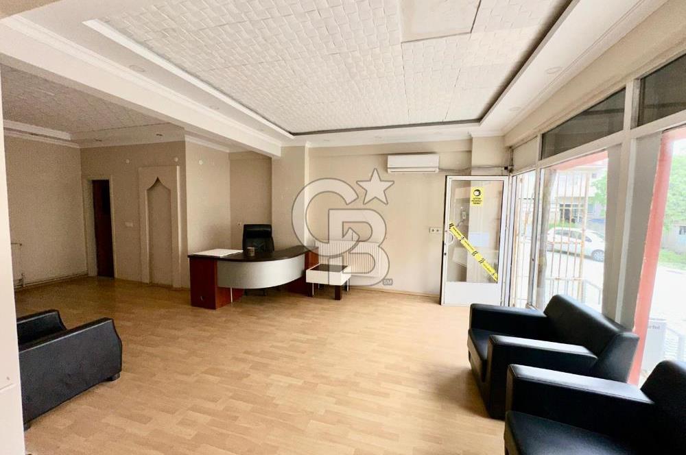 KUMBURGAZ MERKEZDE Kiralık 120 m2 Giriş Kat Dükkan