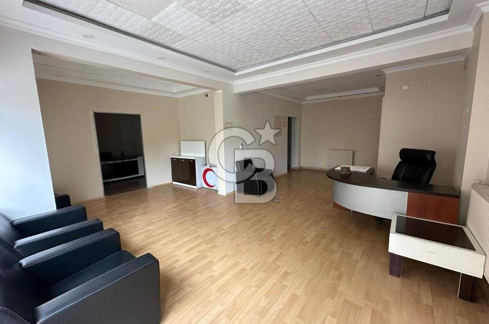 KUMBURGAZ MERKEZDE Kiralık 120 m2 Giriş Kat Dükkan