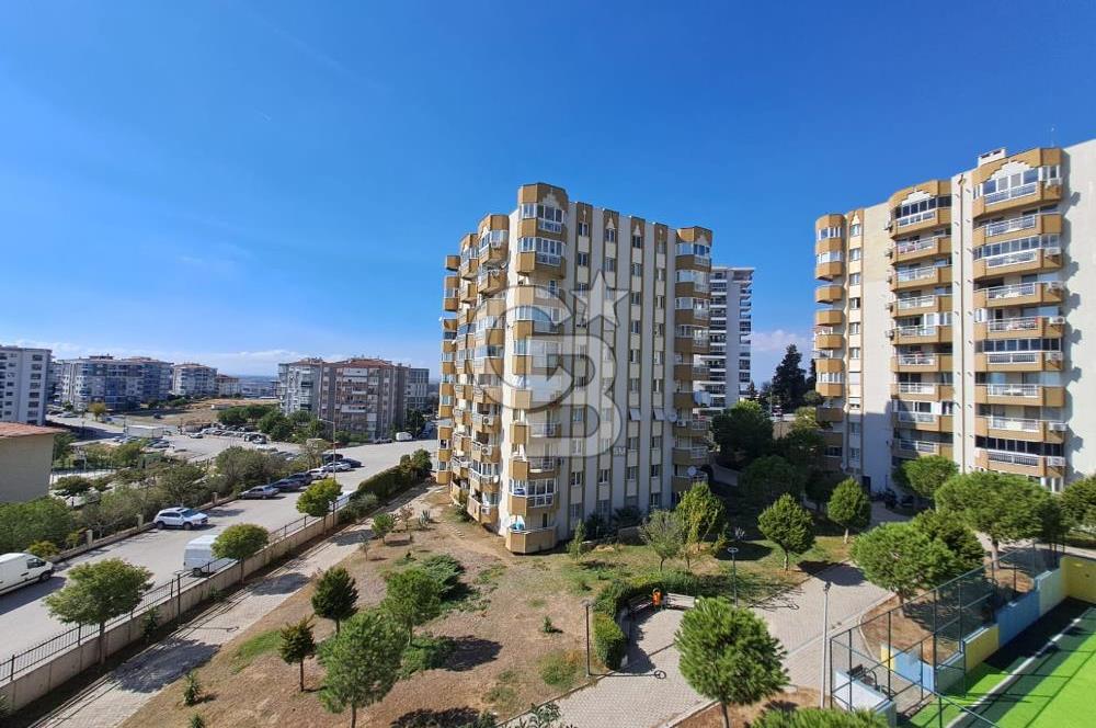 Ulukent Metrokent Sitesi’nde Geniş Yeşil Alanlı, Ferah 3+1 Kiralık Daire