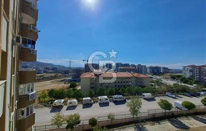 Ulukent Metrokent Sitesi’nde Geniş Yeşil Alanlı, Ferah 3+1 Kiralık Daire