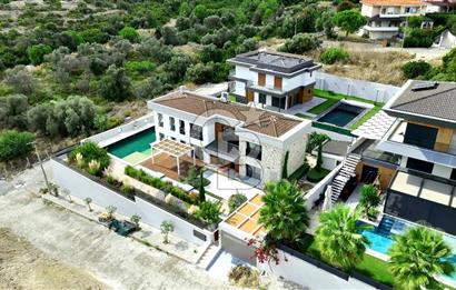 ÇEŞME DALYAN LÜKS VİLLA