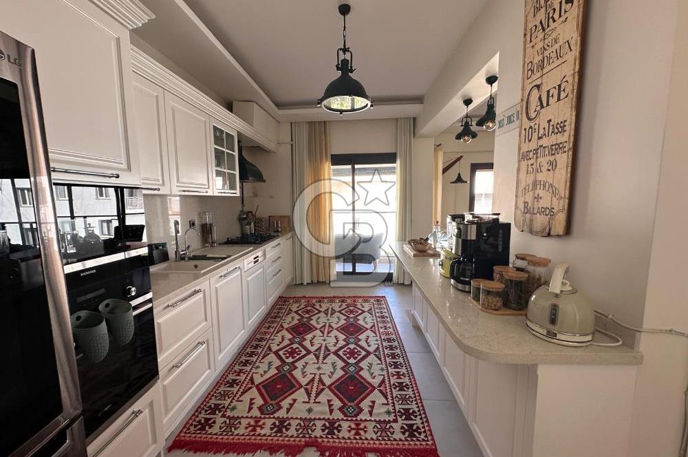 Bostanlı'nın Kalbinde Yeni Binada Kiralık 4+1 Çatı Dubleks