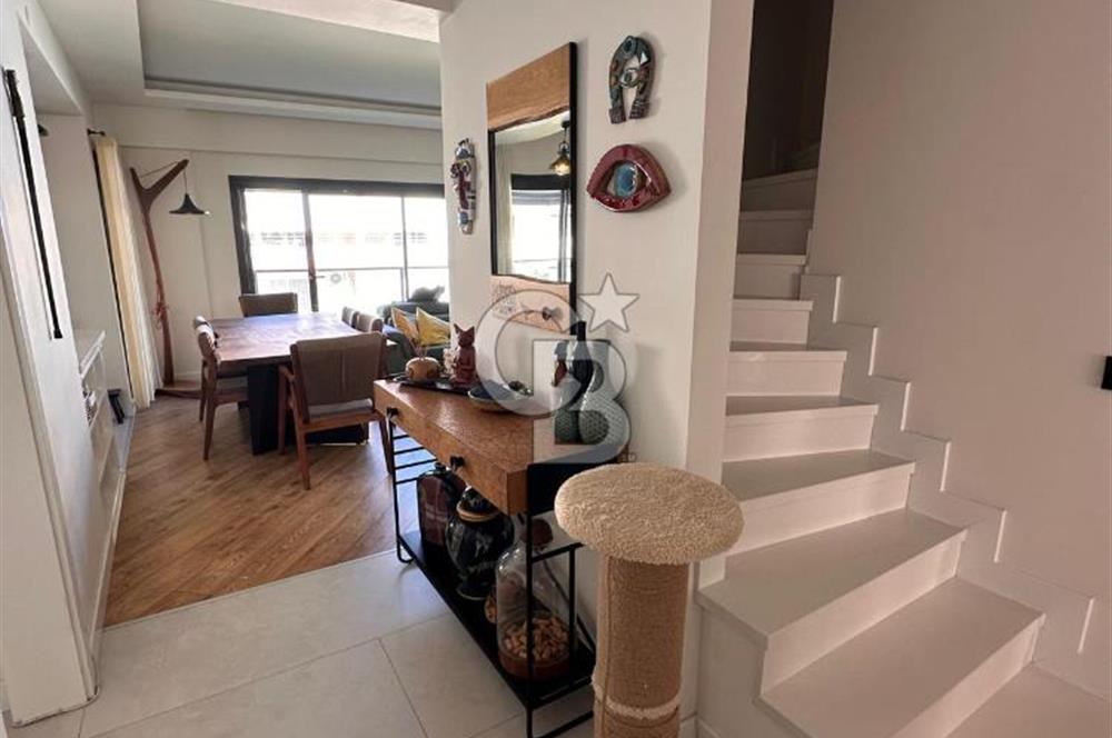 Bostanlı'nın Kalbinde Yeni Binada Kiralık 4+1 Çatı Dubleks