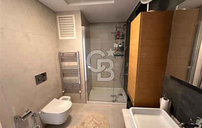 Bostanlı'nın Kalbinde Yeni Binada Kiralık 4+1 Çatı Dubleks