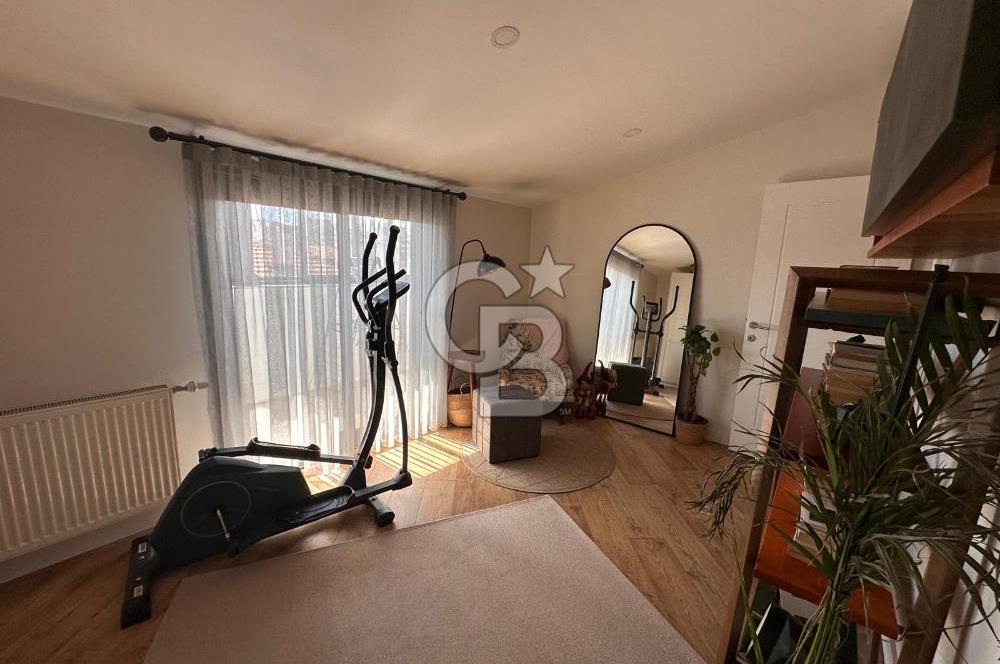 Bostanlı'nın Kalbinde Yeni Binada Kiralık 4+1 Çatı Dubleks