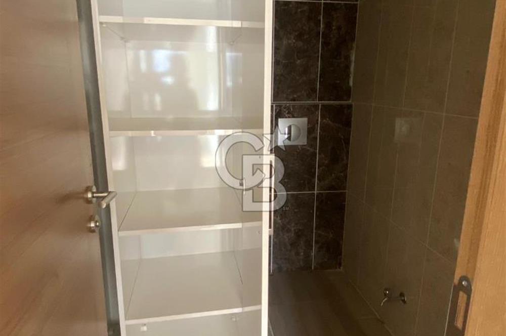 KARTAL PETROL İŞ 135 m2 GÜNEY CEPHE SATILIK DAİRE