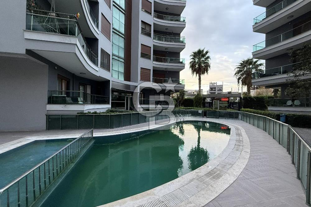 İzmir Bornova'da Satılık 3 + 1 Daire
