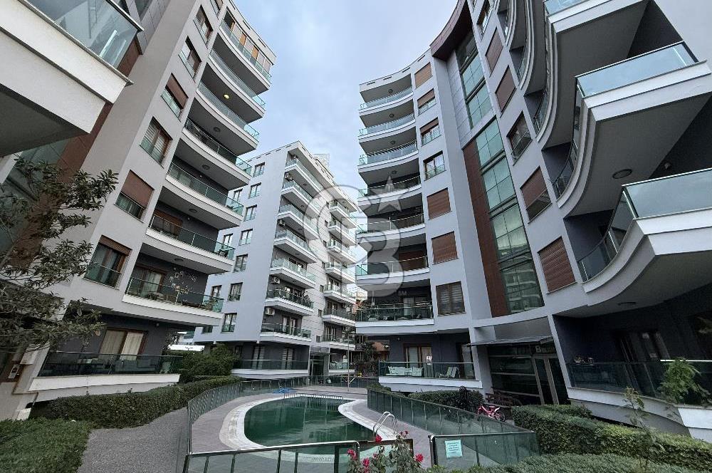 İzmir Bornova'da Satılık 3 + 1 Daire