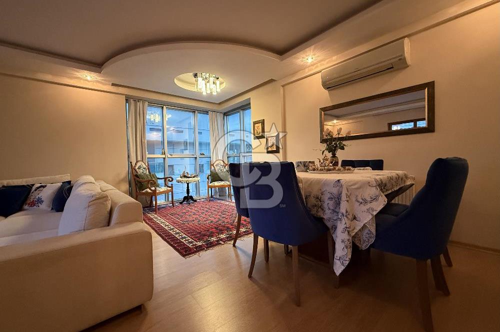 İzmir Bornova'da Satılık 3 + 1 Daire