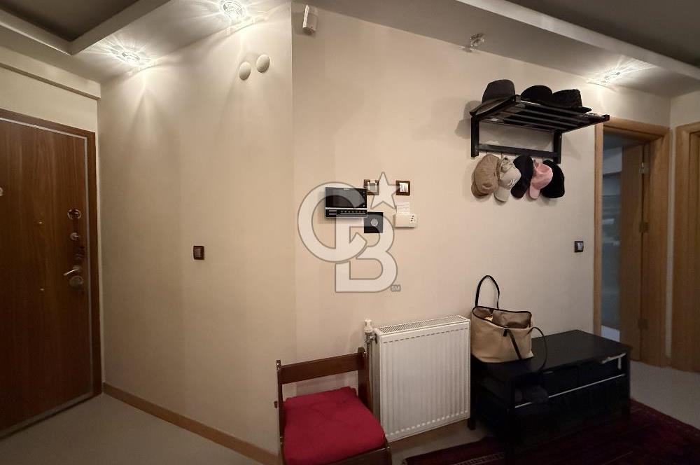 İzmir Bornova'da Satılık 3 + 1 Daire