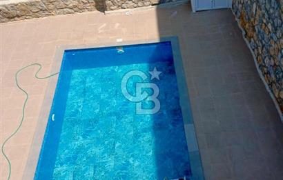 Modern Tasarım:Akbükte Lüks 3+1 Eşyalı Kiralık Dubleks Villa