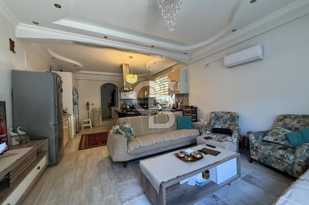 Güzelbahçe'de Ticari Ruhsatlı,Müstakil Bahçeli Satılık Villa
