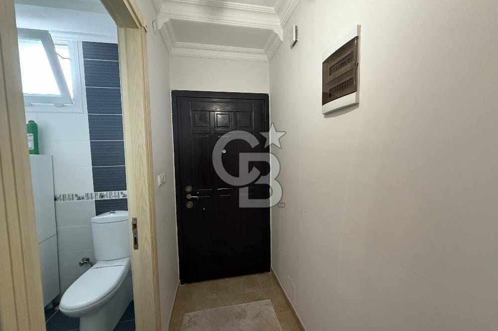 Güzelbahçe'de Ticari Ruhsatlı,Müstakil Bahçeli Satılık Villa