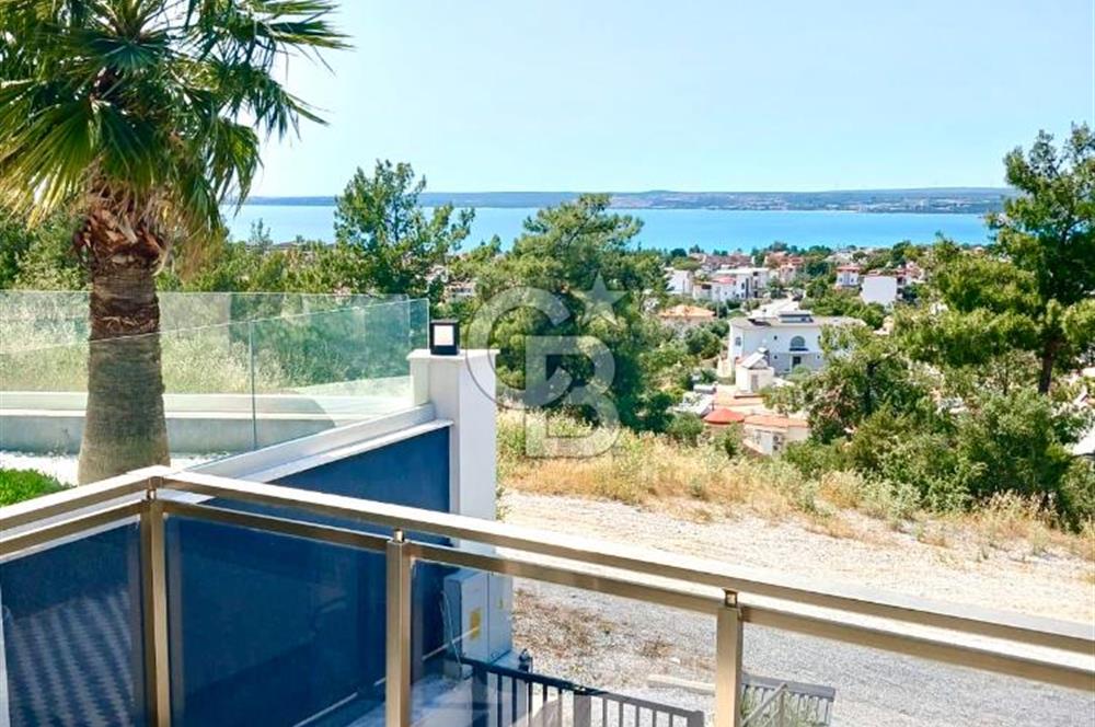 Modern Tasarım:Akbükte Lüks 3+1 Eşyalı Kiralık Dubleks Villa