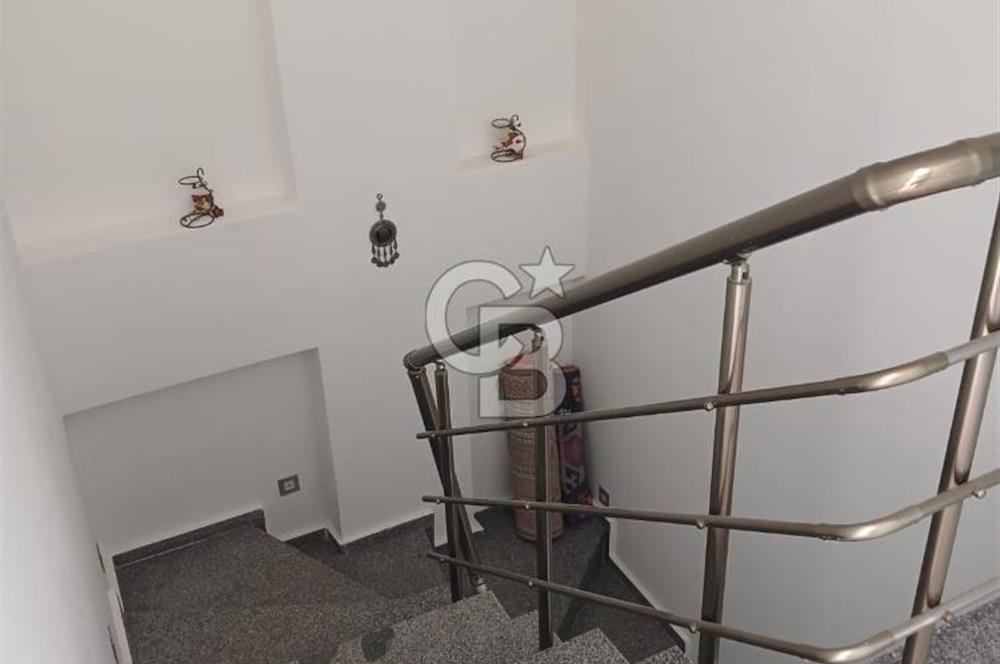Modern Tasarım:Akbükte Lüks 3+1 Eşyalı Kiralık Dubleks Villa