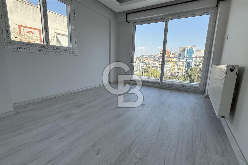 İNÖNÜ CADDESİ ÜZERİNDE PANORAMİK DENİZ MANZARALI 2+1 SATILIK DAİRE