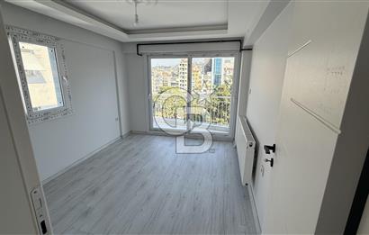 İNÖNÜ CADDESİ ÜZERİNDE PANORAMİK DENİZ MANZARALI 2+1 SATILIK DAİRE