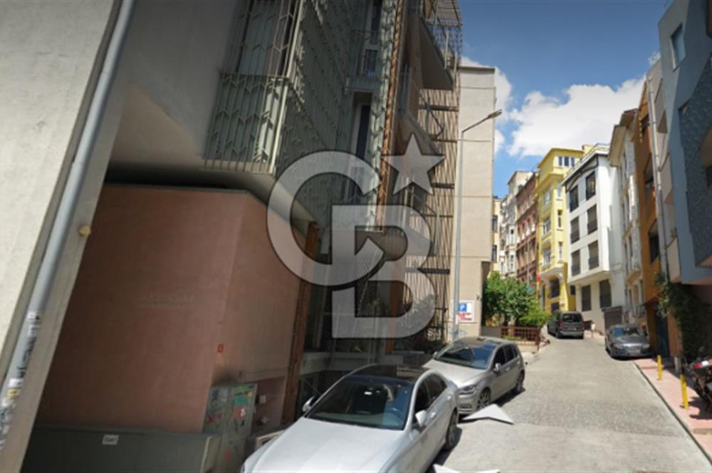 GALATA'DA KONUT+TİCARİ İMARLI YER İÇİN MÜTEAHHİT ARANMAKTADIR 