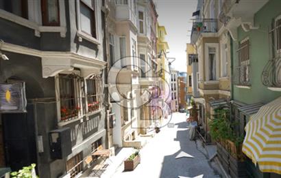 GALATA'DA KONUT+TİCARİ İMARLI YER İÇİN MÜTEAHHİT ARANMAKTADIR 
