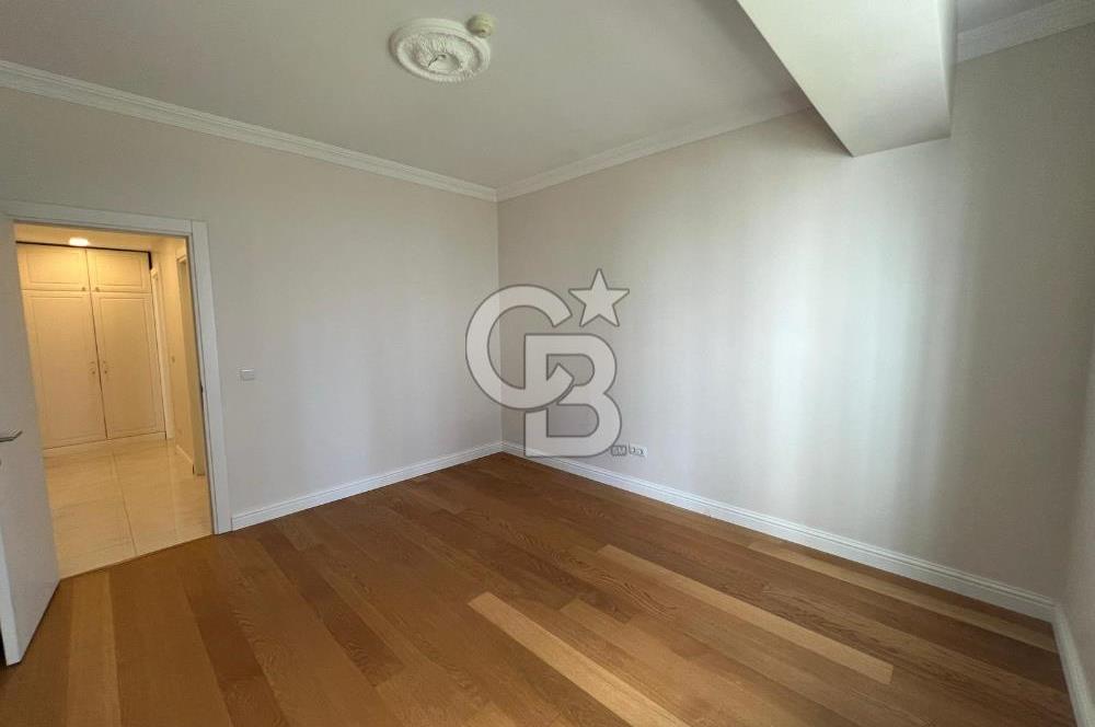 Akbatı Açelya'da Full Yenilenmiş Satılık 3,5+1 170m² Çift Cephe