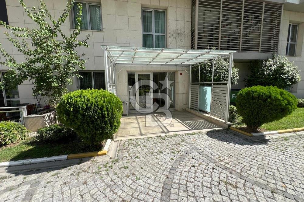 Akbatı Açelya'da Full Yenilenmiş Satılık 3,5+1 170m² Çift Cephe