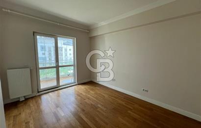 Akbatı Açelya'da Full Yenilenmiş Satılık 3,5+1 170m² Çift Cephe