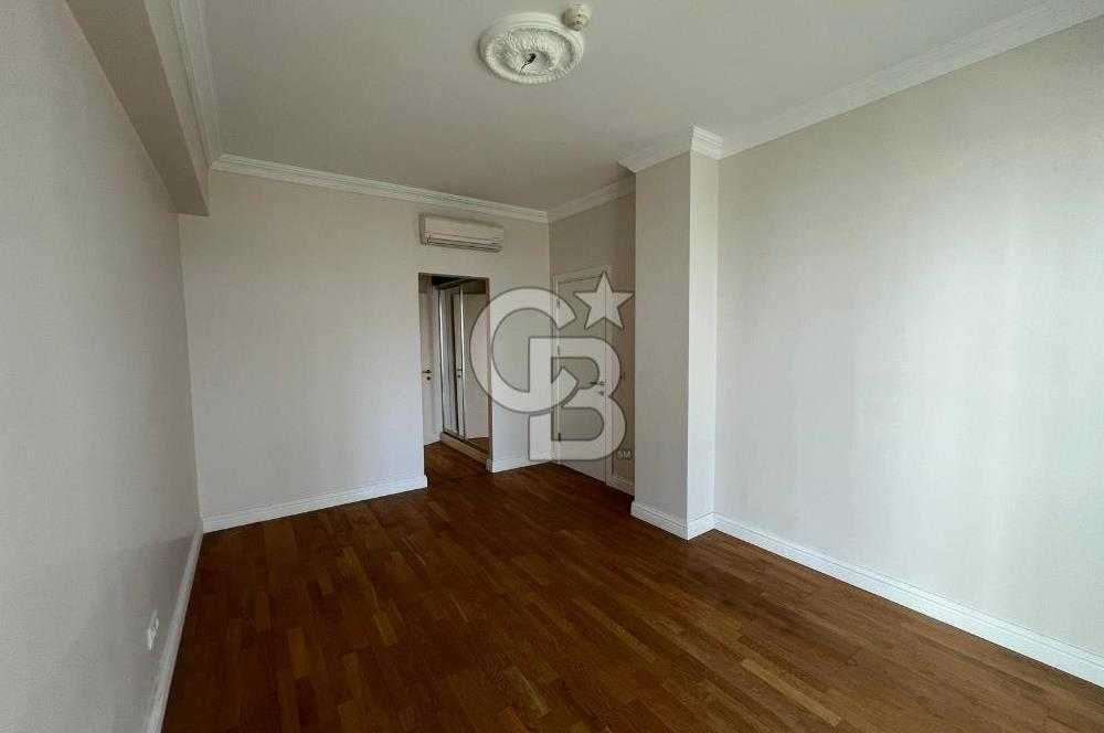 Akbatı Açelya'da Full Yenilenmiş Satılık 3,5+1 170m² Çift Cephe