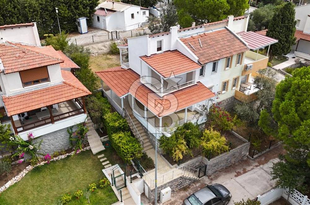 BALIKLIOVA İLTUR SİTESİNDE FUL TADİLATLI VİLLA