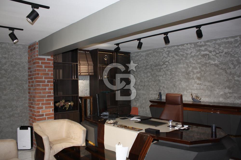 ATAŞEHİR'DE 90 M2 ÖZEL DEKORASYONLU FULL EŞYALI SATILIK DÜKKAN