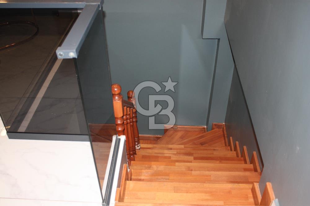 ATAŞEHİR'DE 90 M2 ÖZEL DEKORASYONLU FULL EŞYALI SATILIK DÜKKAN