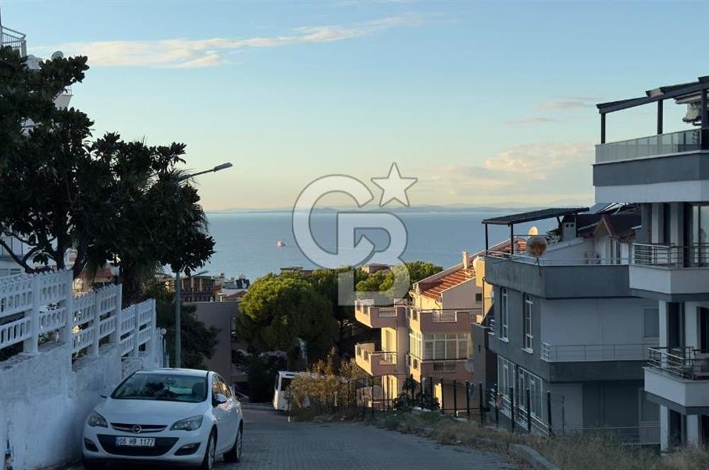 CB.Route'dan Yakamoz Mevkiinde Satılık Deniz Manzaralı 2+1 Daire
