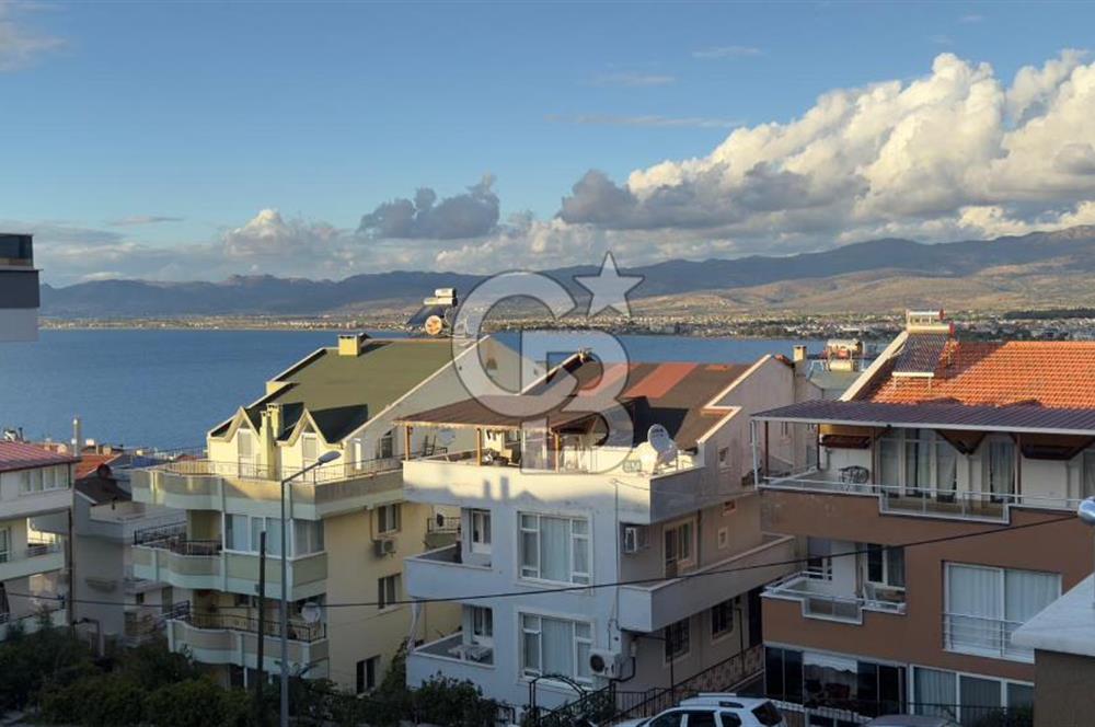 CB.Route'dan Yakamoz Mevkiinde Satılık Deniz Manzaralı 2+1 Daire
