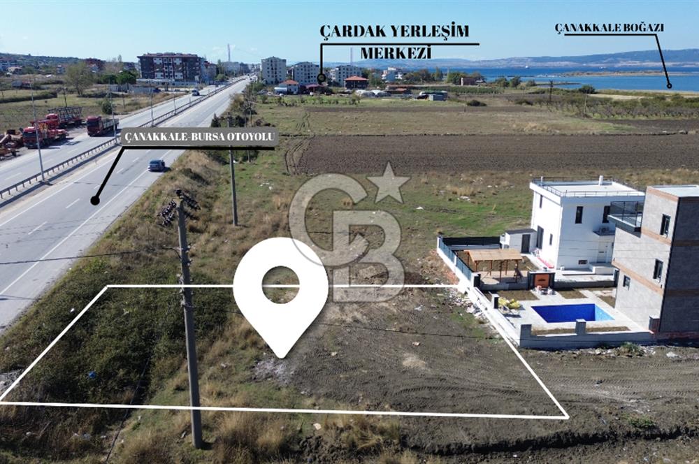 LAPSEKİ ÇARDAK’TA ANAYOL ÜZERİNDE SATILIK ARSA