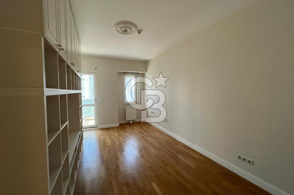 Akbatı Açelya'da Full Yenilenmiş Satılık 3,5+1 170m² Çift Cephe
