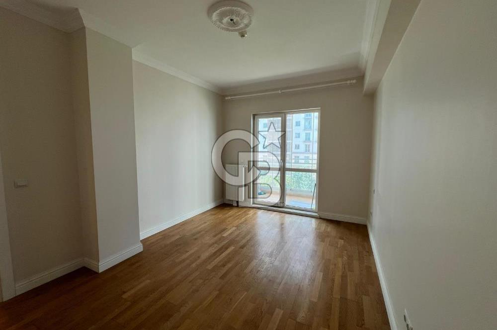 Akbatı Açelya'da Full Yenilenmiş Satılık 3,5+1 170m² Çift Cephe