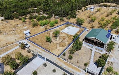 SATILIK TARLA BORNOVA YAKAKÖYDE SİTE İÇERİSİNDE 500 m2