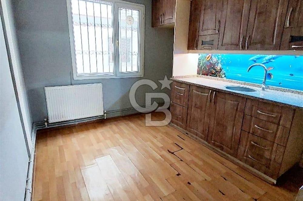 HASTANE YAKINI YEŞİLYURT ORDU CADDESİ SOKAĞINDA 3+1 DOĞALGAZLI