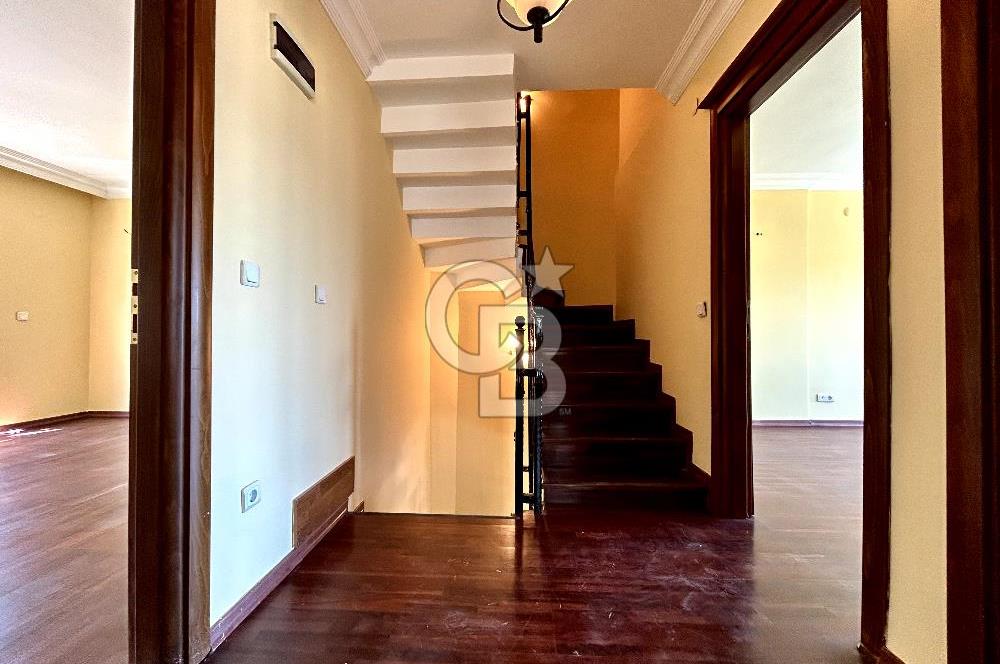 Bahçeşehir 2. Kısım İçten Kent Villaları 5+2 Kiralık Villa