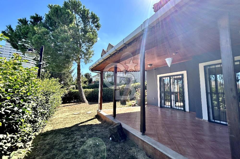 Bahçeşehir 2. Kısım İçten Kent Villaları 5+2 Kiralık Villa