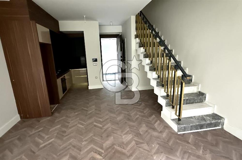 ZERAY ESİL KARTEPE'DE KİRALIK 1+1 BAHÇE DUBLEKS DAİRE CB TOWER 