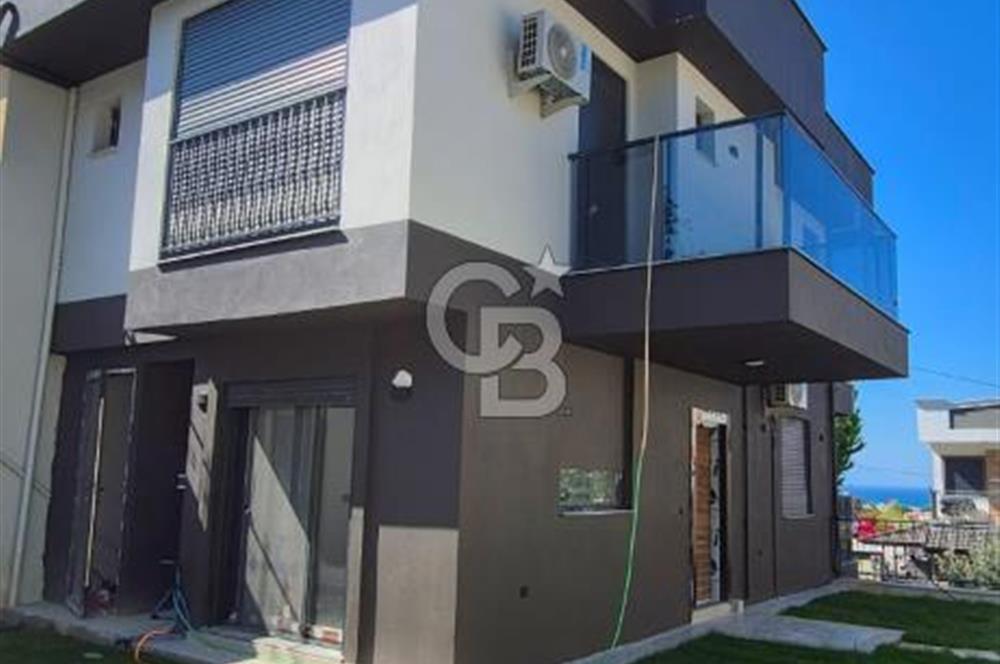 Kuşadası Soğucak mevkiin'de Satılık Villa 
