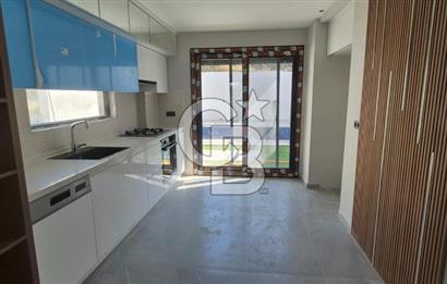 Kuşadası Soğucak mevkiin'de Satılık Villa 