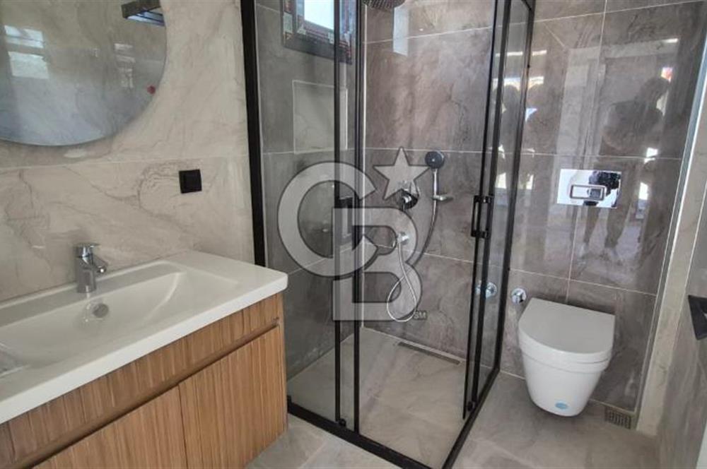 Kuşadası Soğucak mevkiin'de Satılık Villa 