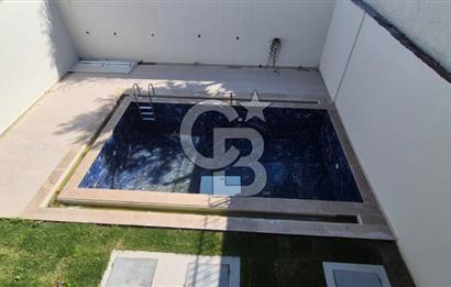 Kuşadası Soğucak mevkiin'de Satılık Villa 