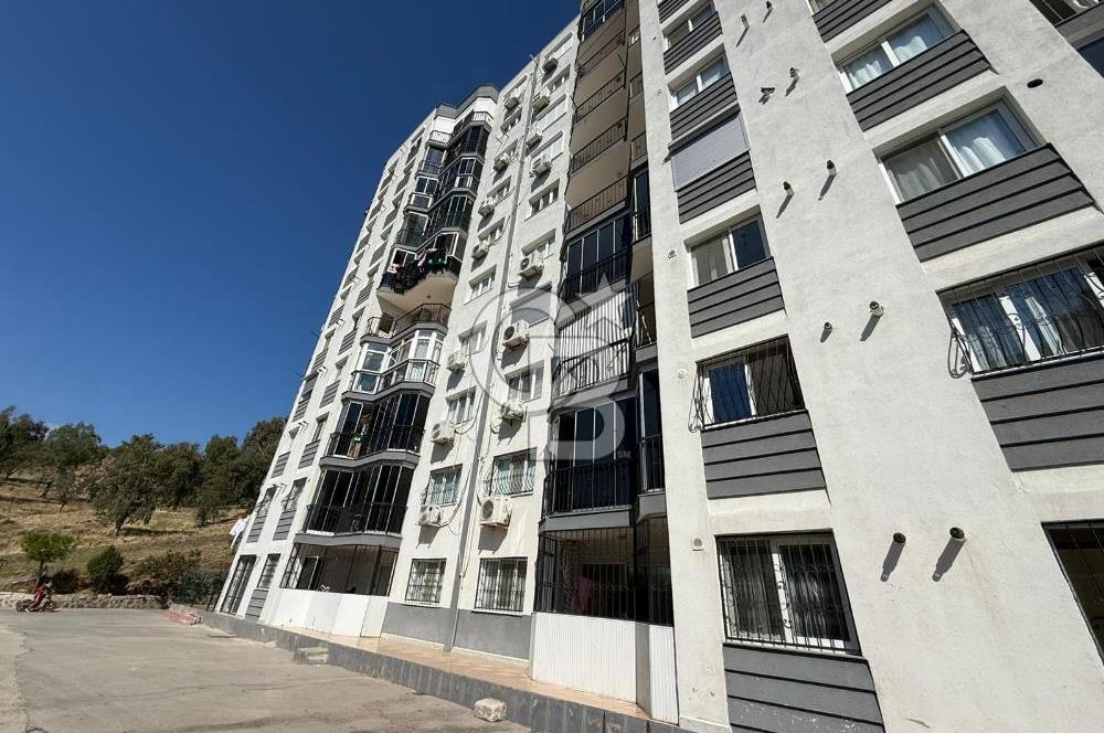 ÇİĞLİ YAKAKENT'TE SATILIK 3+1 DAİRE