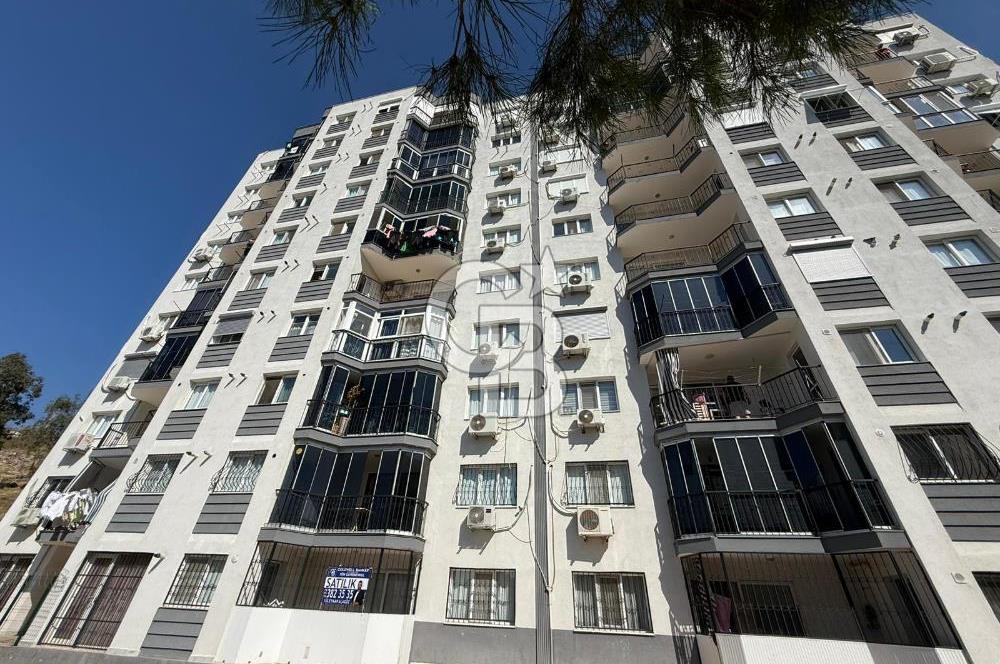 ÇİĞLİ YAKAKENT'TE SATILIK 3+1 DAİRE