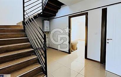 ALACAATLIDA OFİS VEYA KONUT KULLANIMINA UYGUN 4+1 ÇATI DUBLEKSİ
