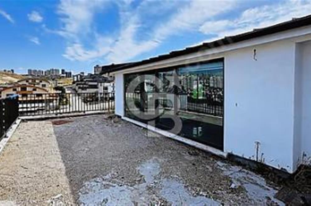 ALACAATLIDA OFİS VEYA KONUT KULLANIMINA UYGUN 4+1 ÇATI DUBLEKSİ