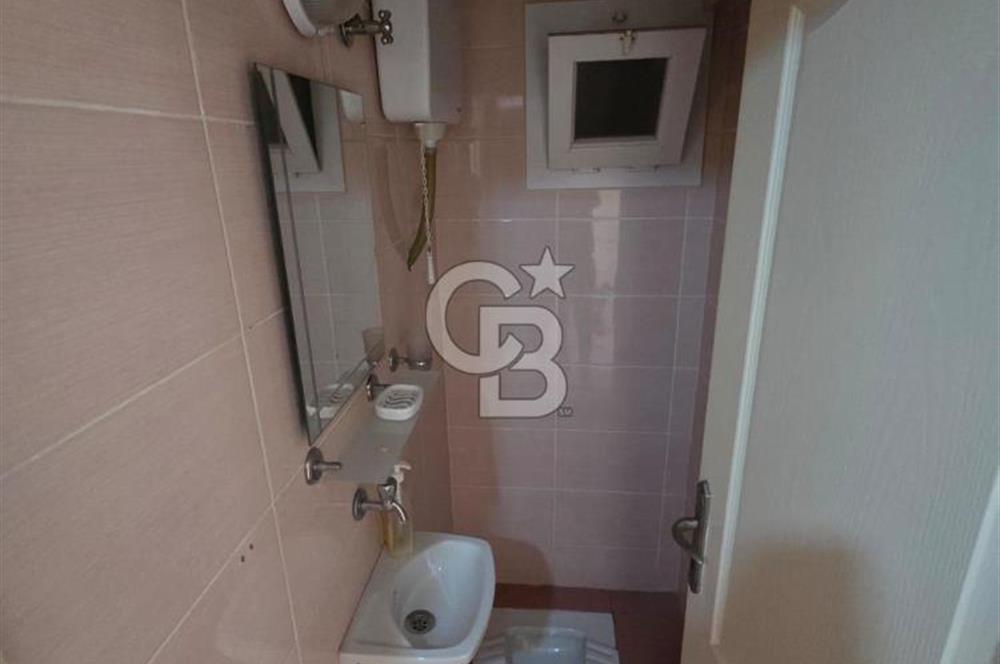 ÇİĞLİ YAKAKENT'TE SATILIK 3+1 DAİRE