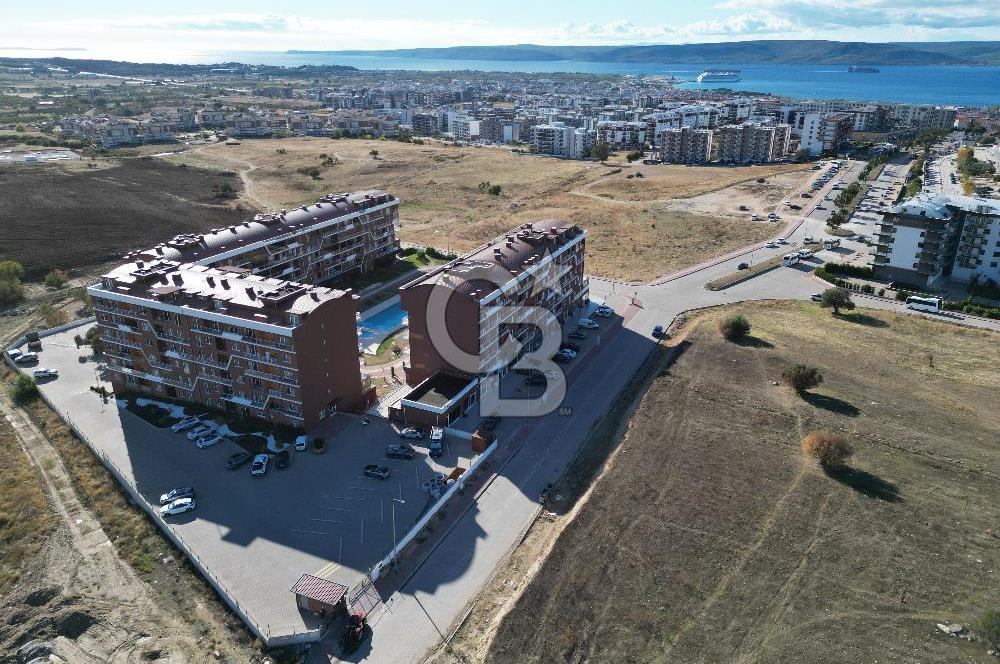 ÇANAKKALE KEPEZ KORUKENT SİTESİNDE CADDE ÜZERİ SATILIK DÜKKAN 